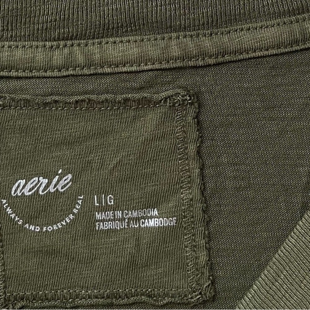 Aerie Oversized Haute Cafe Paris Graphic T Shirt Womens Large Olive Green NWT - Picture 5 of 9